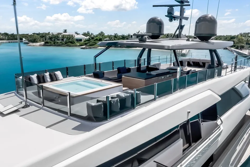 2023 Custom Line Navetta 42, photo 11