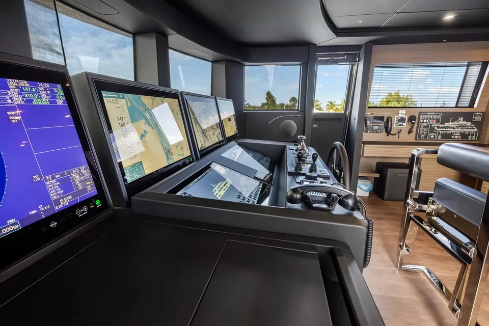 2023 Custom Line Navetta 42, photo 25