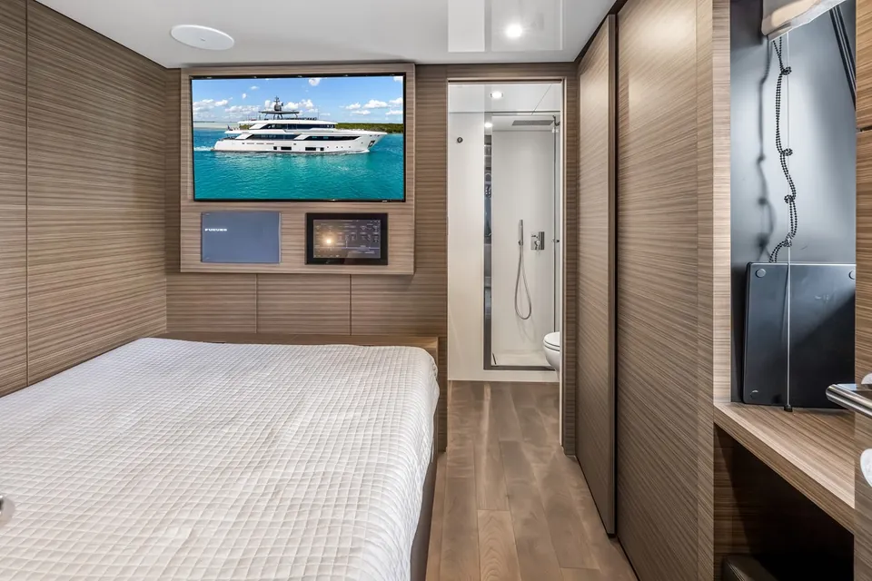 2023 Custom Line Navetta 42, photo 28