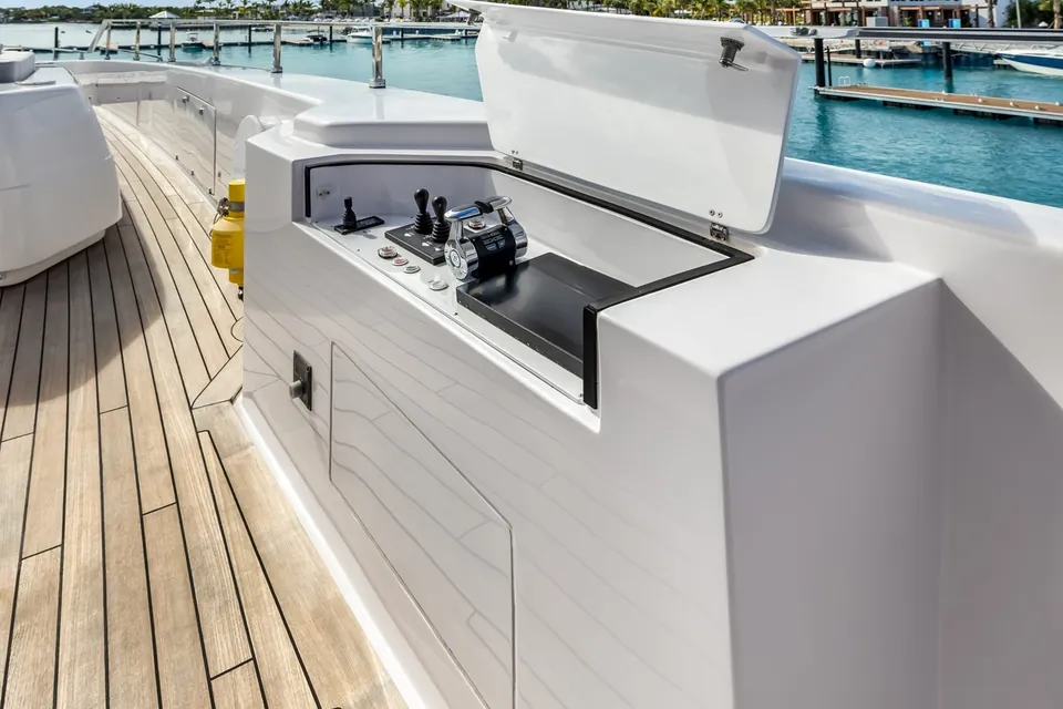 2023 Custom Line Navetta 42, photo 32