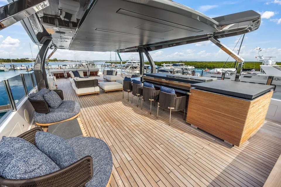 2023 Custom Line Navetta 42, photo 39