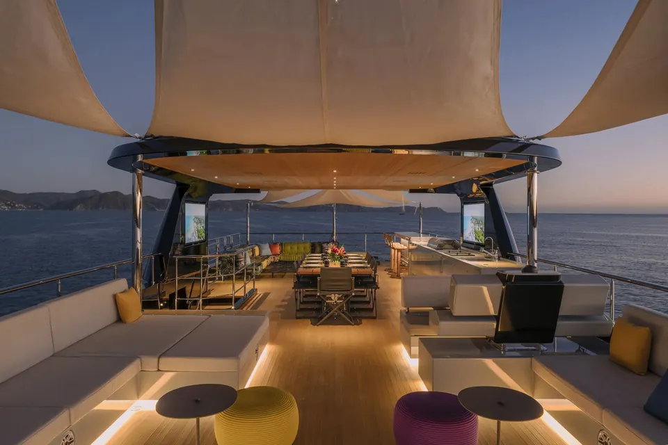 H2O, 2023 Alpha Custom Yachts Spritz 116, photo 5