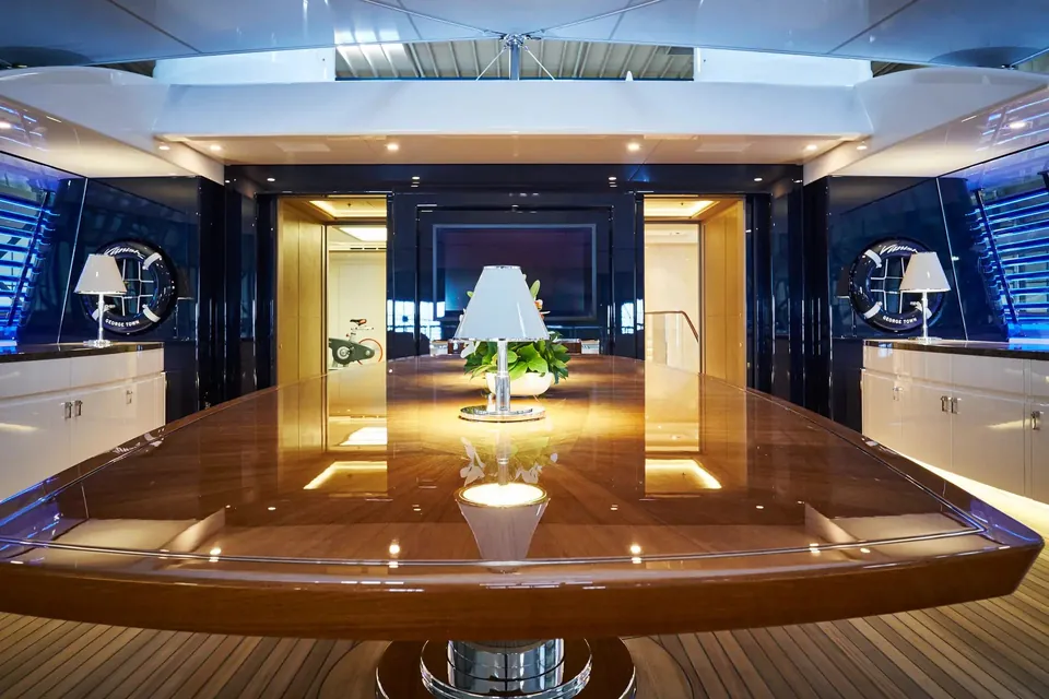 Hampshire, 2016 Feadship Custom, photo 5