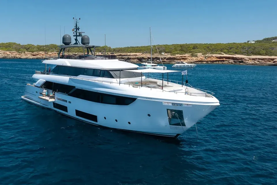 Acqua, 2020 Custom Line Navetta 33, photo 12