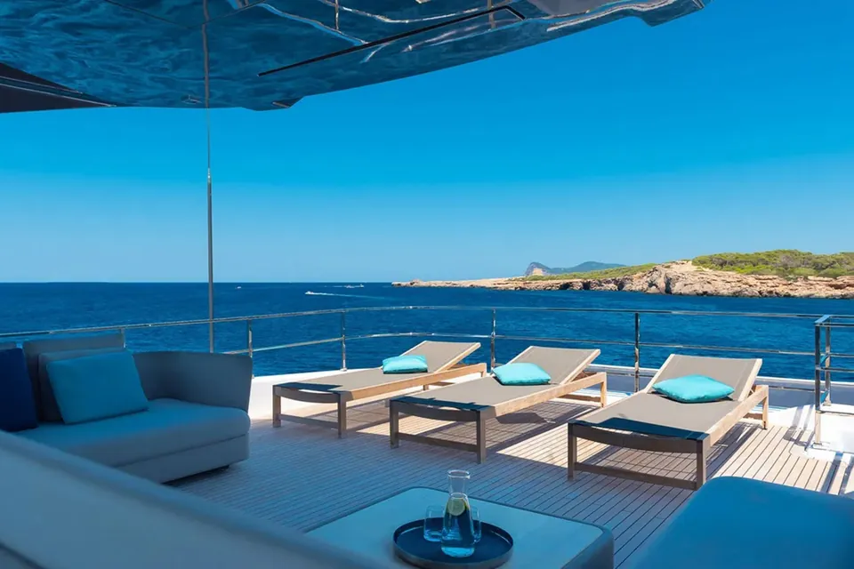 Acqua, 2020 Custom Line Navetta 33, photo 18
