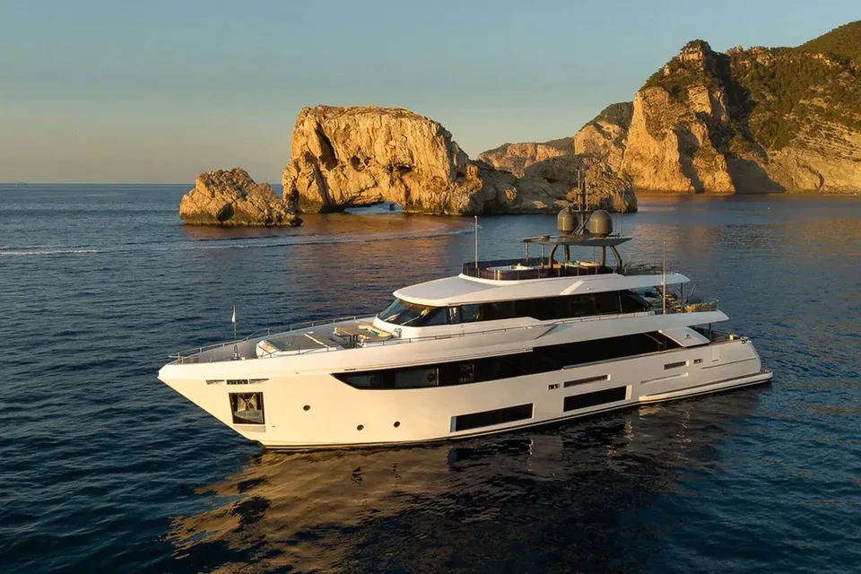 Acqua, 2020 Custom Line Navetta 33, photo 21