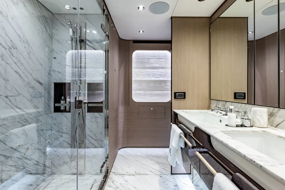Pier Pressure, 2020 Azimut, photo 13