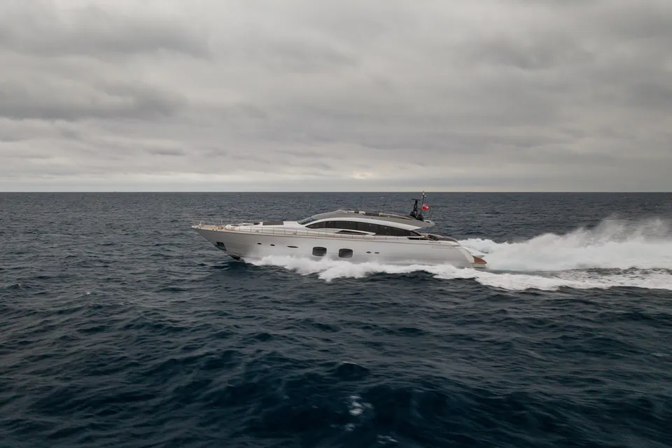 Naav, 2018 Pershing 108, photo 9