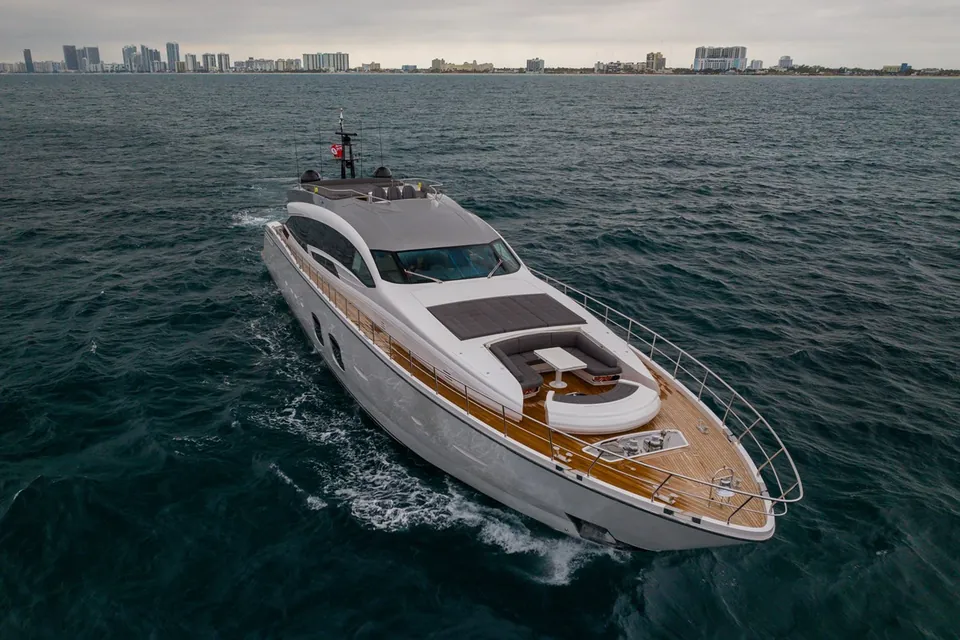 Naav, 2018 Pershing 108, photo 11
