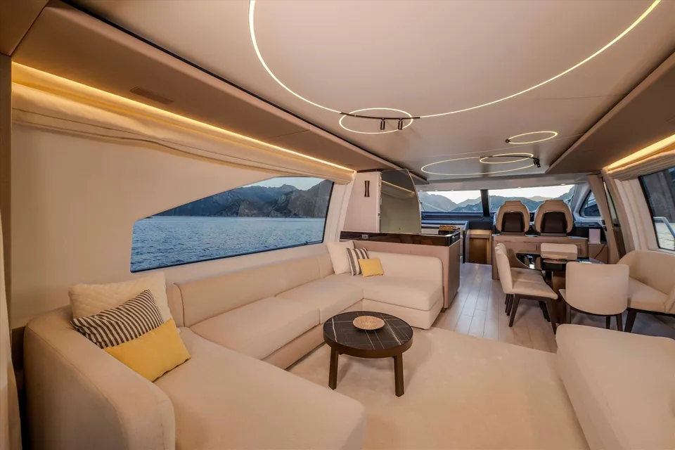 Celebrate Life, 2022 Azimut Fly 72, photo 28