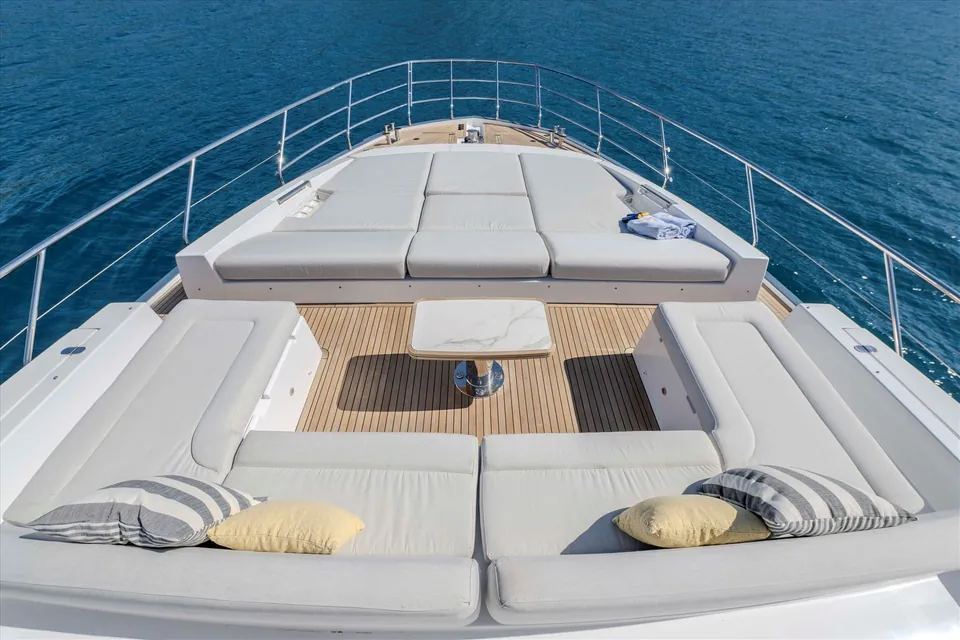 Celebrate Life, 2022 Azimut Fly 72, photo 39