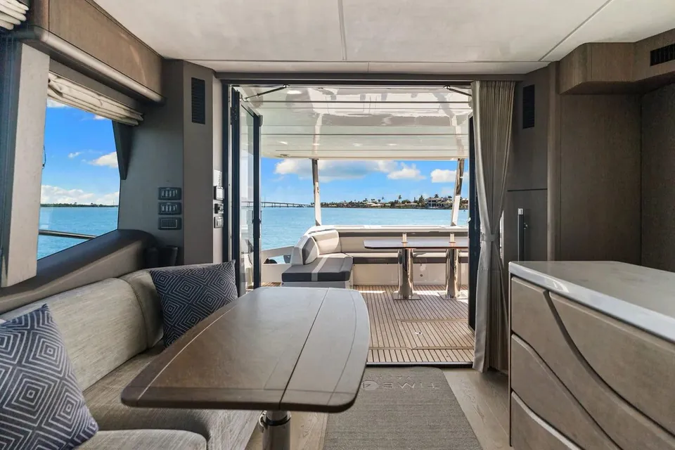 Time 4 U, 2020 Galeon 680 Flybridge, photo 32