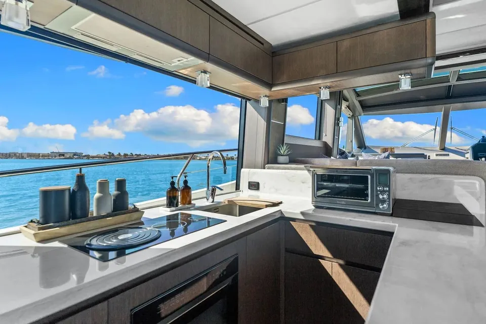 Time 4 U, 2020 Galeon 680 Flybridge, photo 33