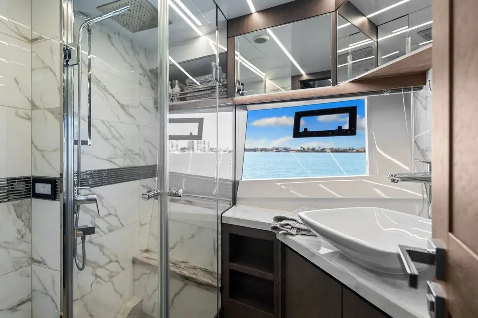 Time 4 U, 2020 Galeon 680 Flybridge, photo 44