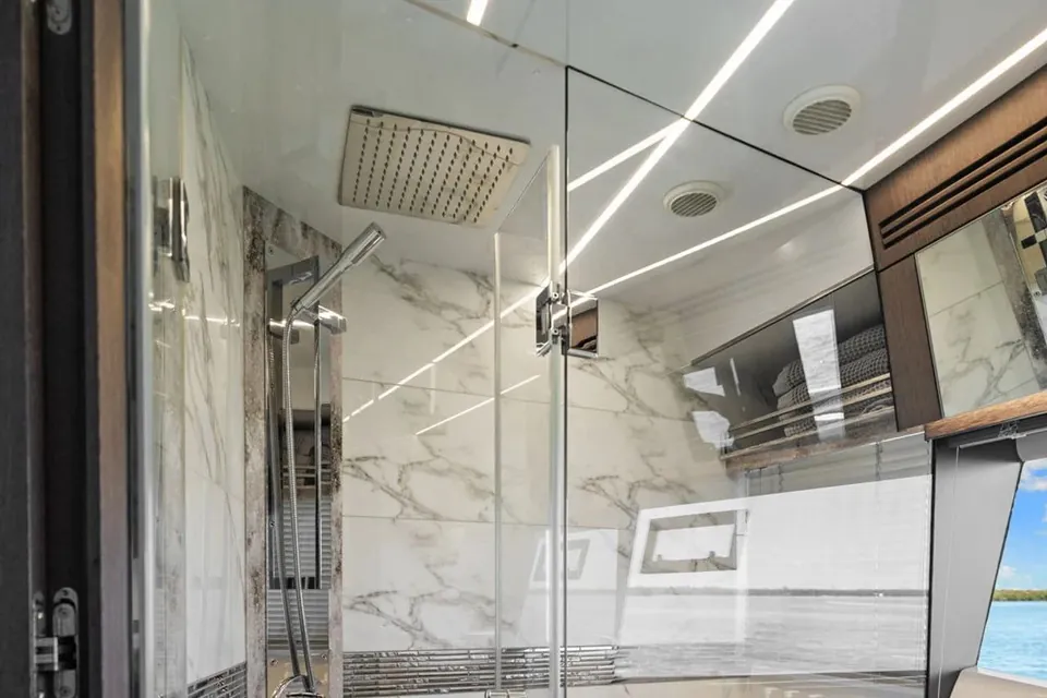 Time 4 U, 2020 Galeon 680 Flybridge, photo 48