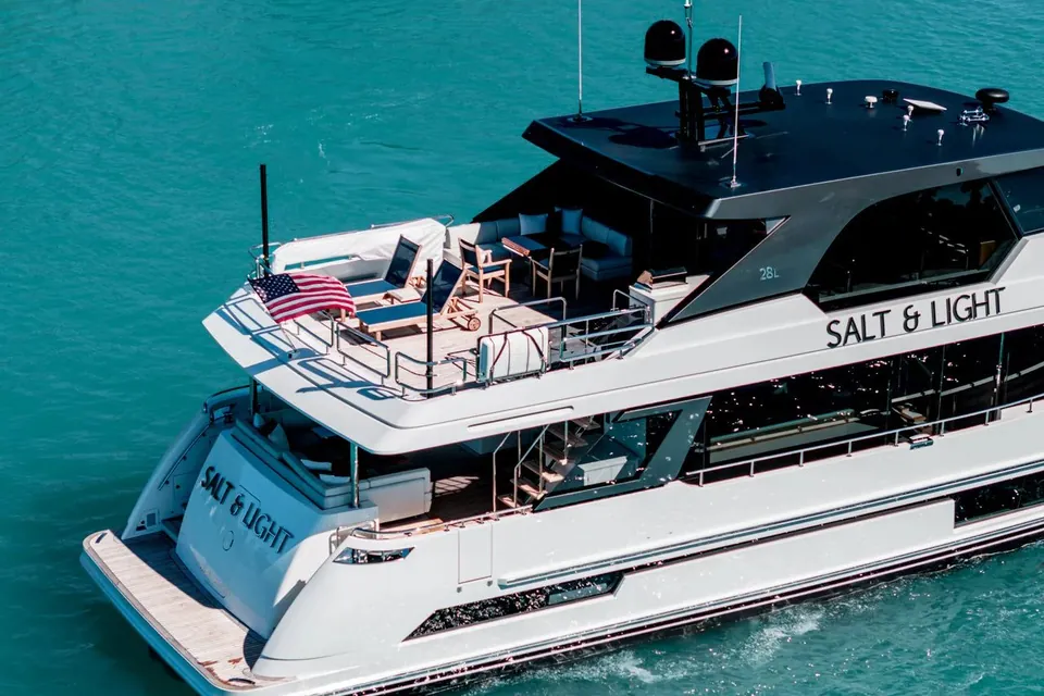 Salt & Light, 2025 Ocean Alexander 28L, photo 3