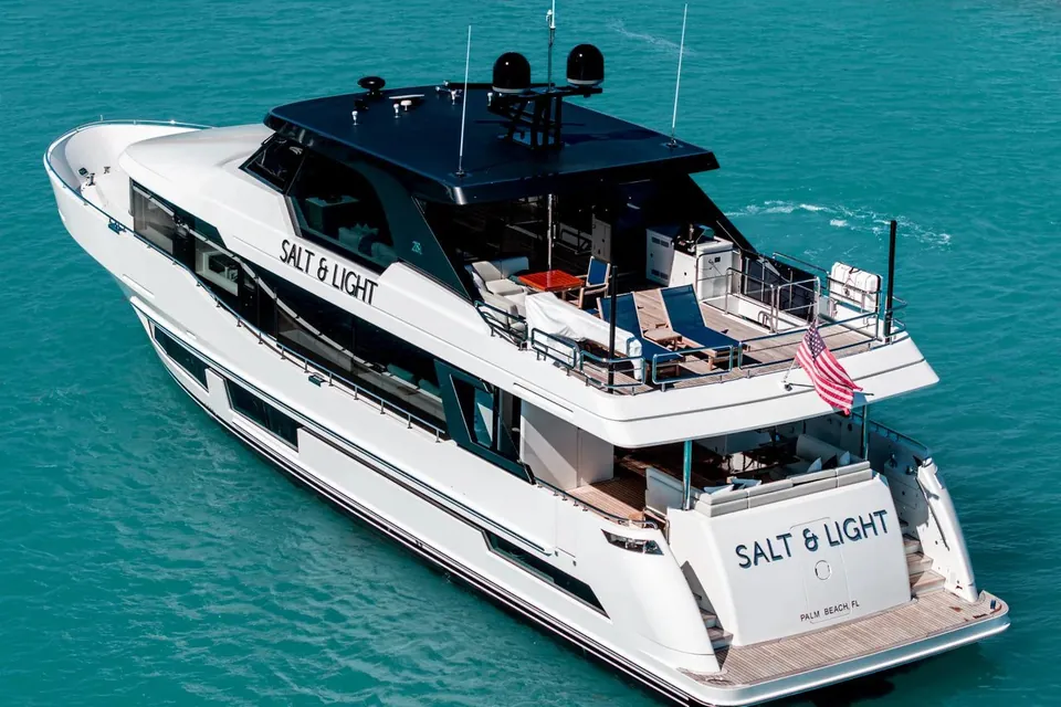 Salt & Light, 2025 Ocean Alexander 28L, photo 4
