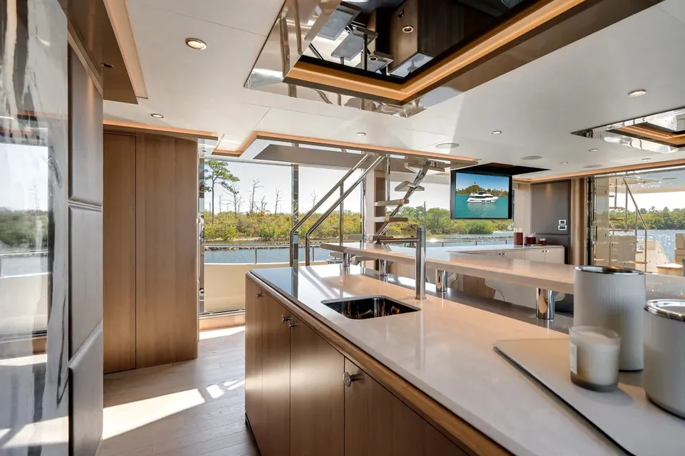 Salt & Light, 2025 Ocean Alexander 28L, photo 17