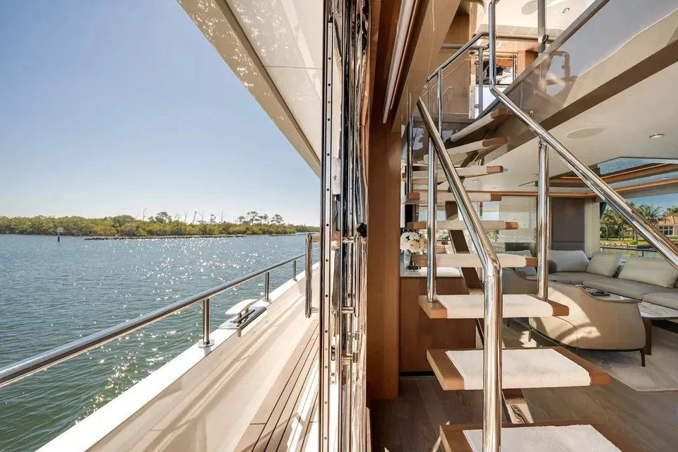Salt & Light, 2025 Ocean Alexander 28L, photo 19