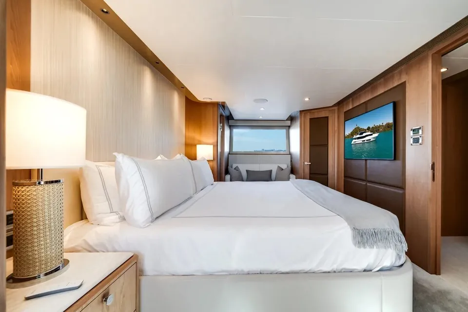 Salt & Light, 2025 Ocean Alexander 28L, photo 32