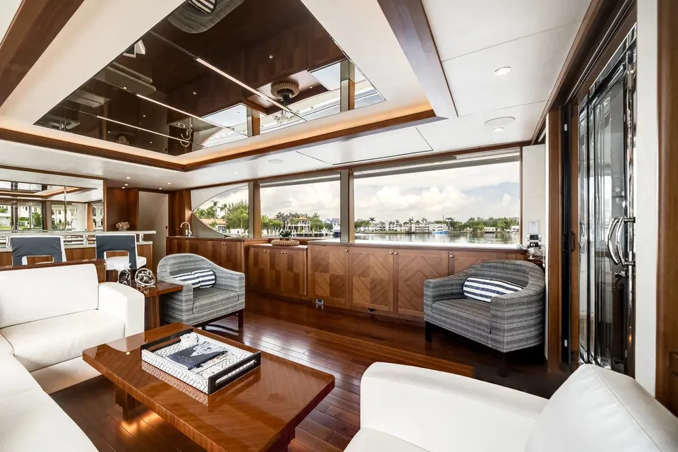 Gusto II, 2016 Ocean Alexander 90 Sky Lounge, photo 18