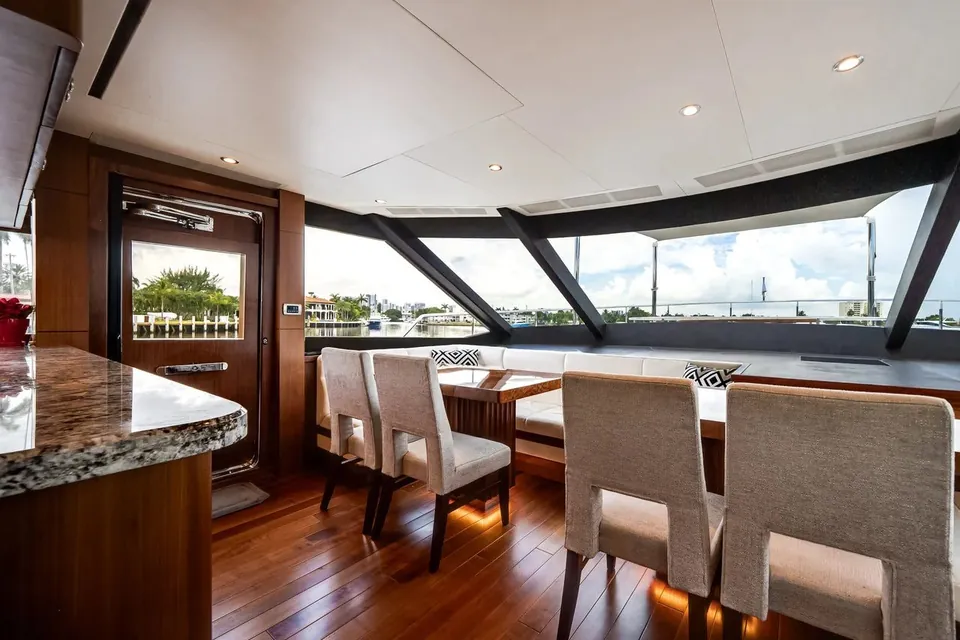 Gusto II, 2016 Ocean Alexander 90 Sky Lounge, photo 26