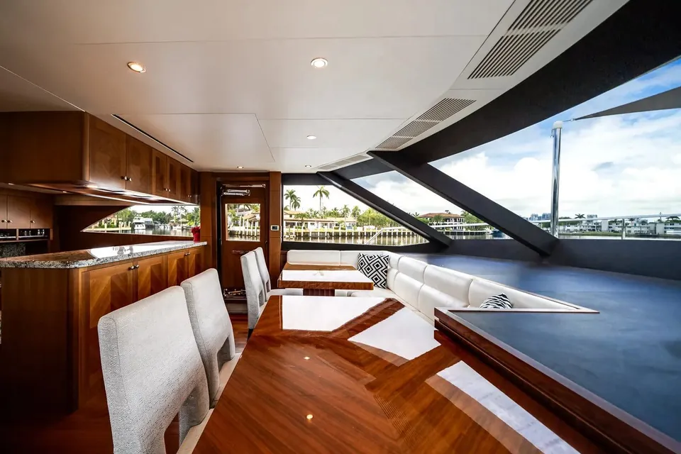 Gusto II, 2016 Ocean Alexander 90 Sky Lounge, photo 27
