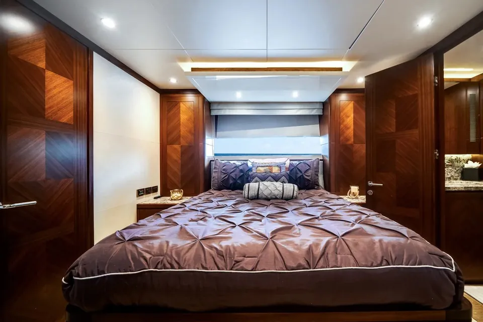 Gusto II, 2016 Ocean Alexander 90 Sky Lounge, photo 37