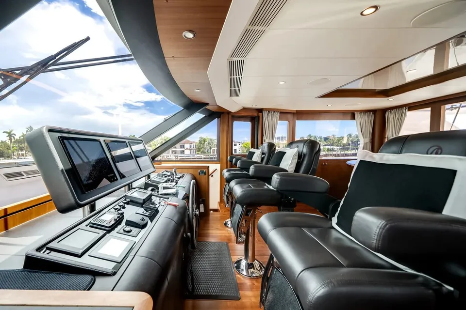 Gusto II, 2016 Ocean Alexander 90 Sky Lounge, photo 50