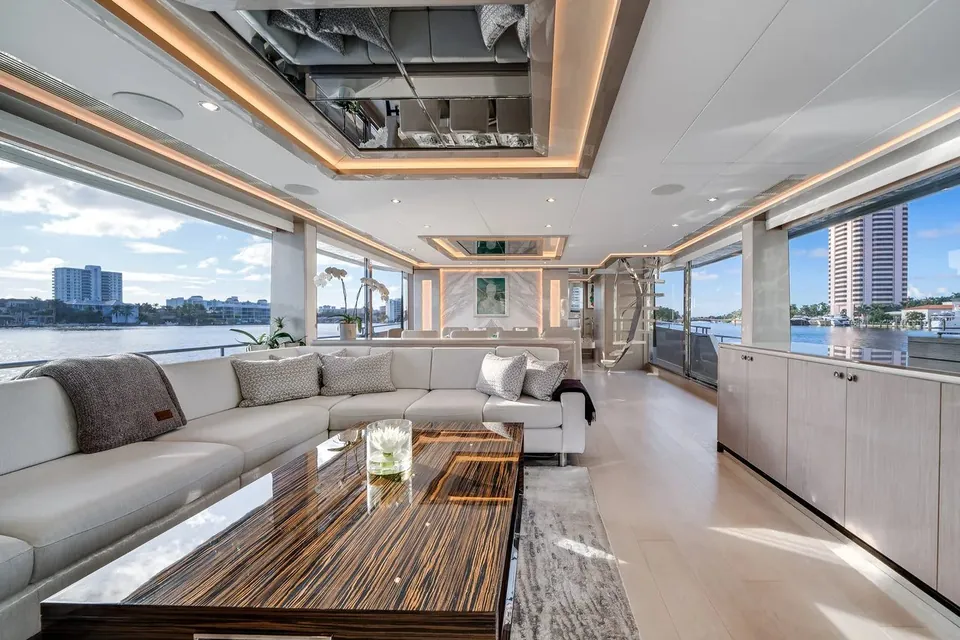 Carbon Copy, 2022 Ocean Alexander 32L, photo 15