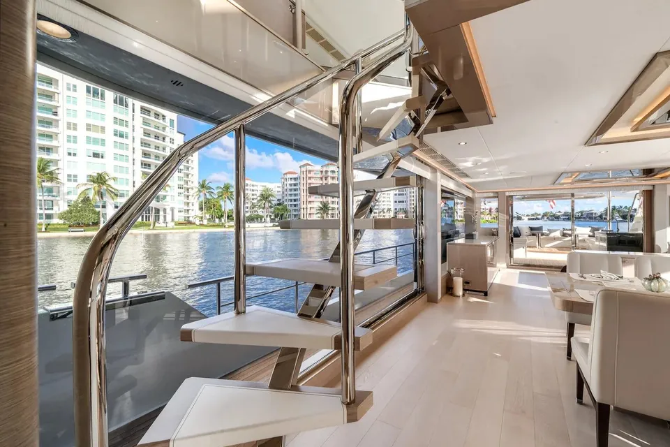 Carbon Copy, 2022 Ocean Alexander 32L, photo 22