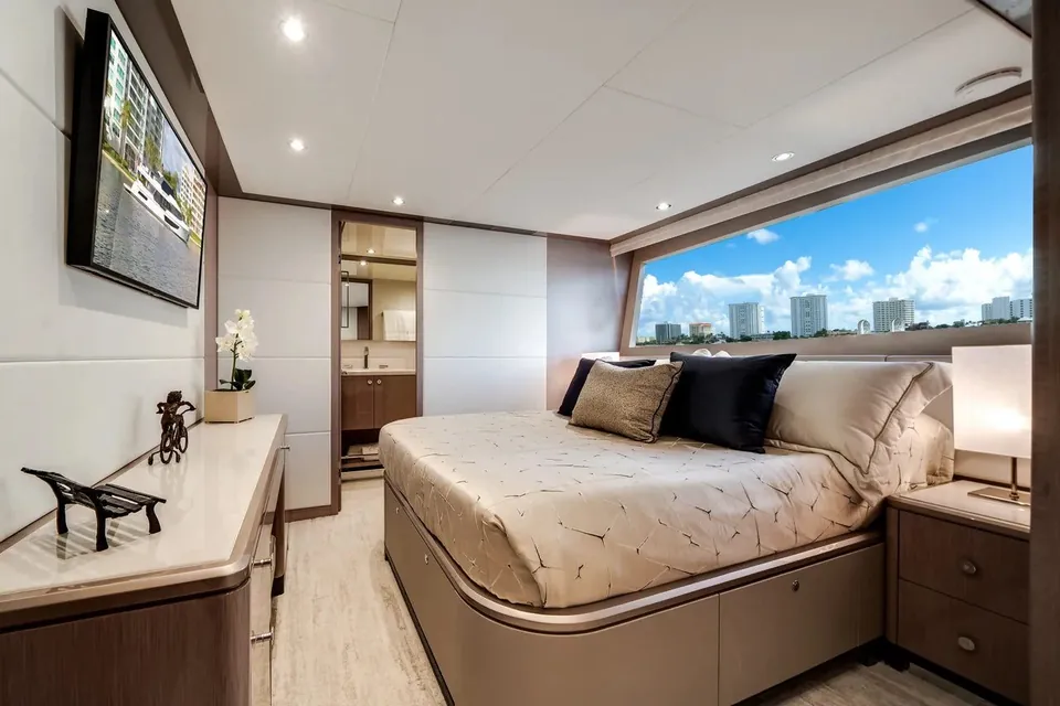 Carbon Copy, 2022 Ocean Alexander 32L, photo 46