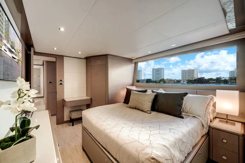 Carbon Copy, 2022 Ocean Alexander 32L, photo 50