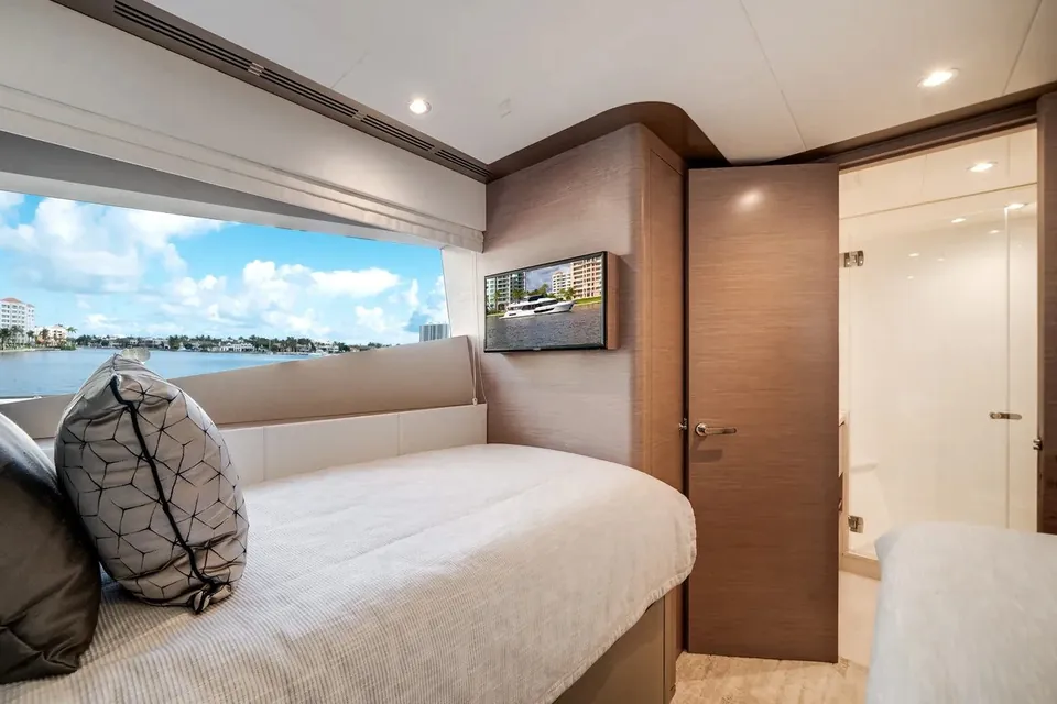 Carbon Copy, 2022 Ocean Alexander 32L, photo 54