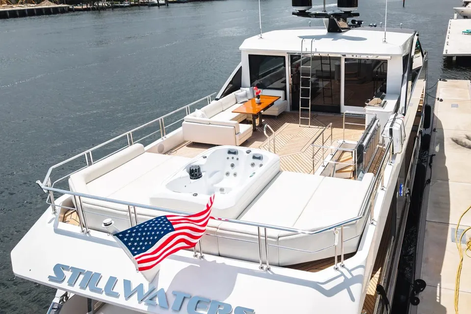 2025 Ocean Alexander 27R, photo 7
