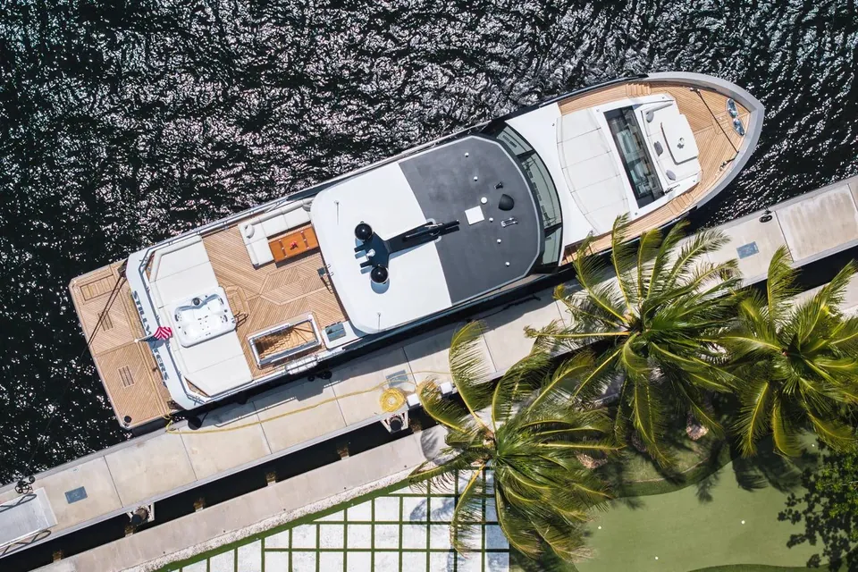 2025 Ocean Alexander 27R, photo 8