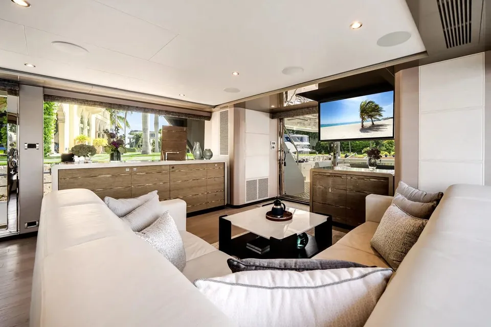 2025 Ocean Alexander 27R, photo 22