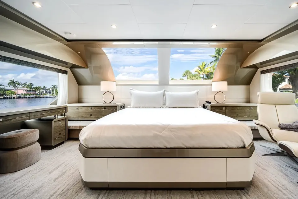 2025 Ocean Alexander 27R, photo 41