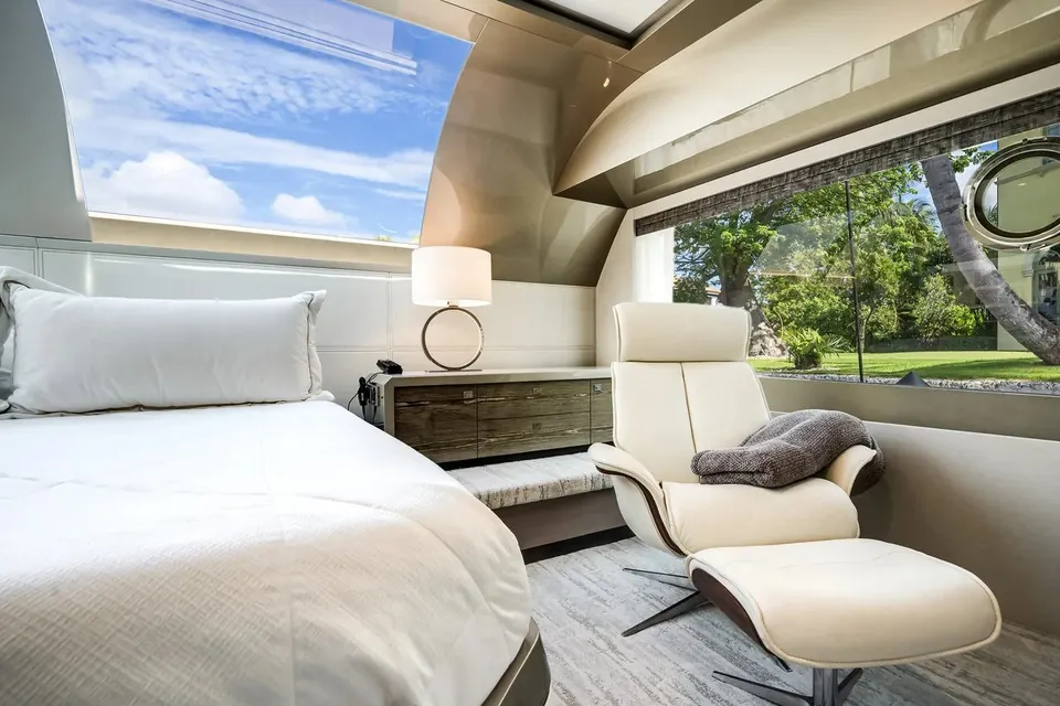2025 Ocean Alexander 27R, photo 43