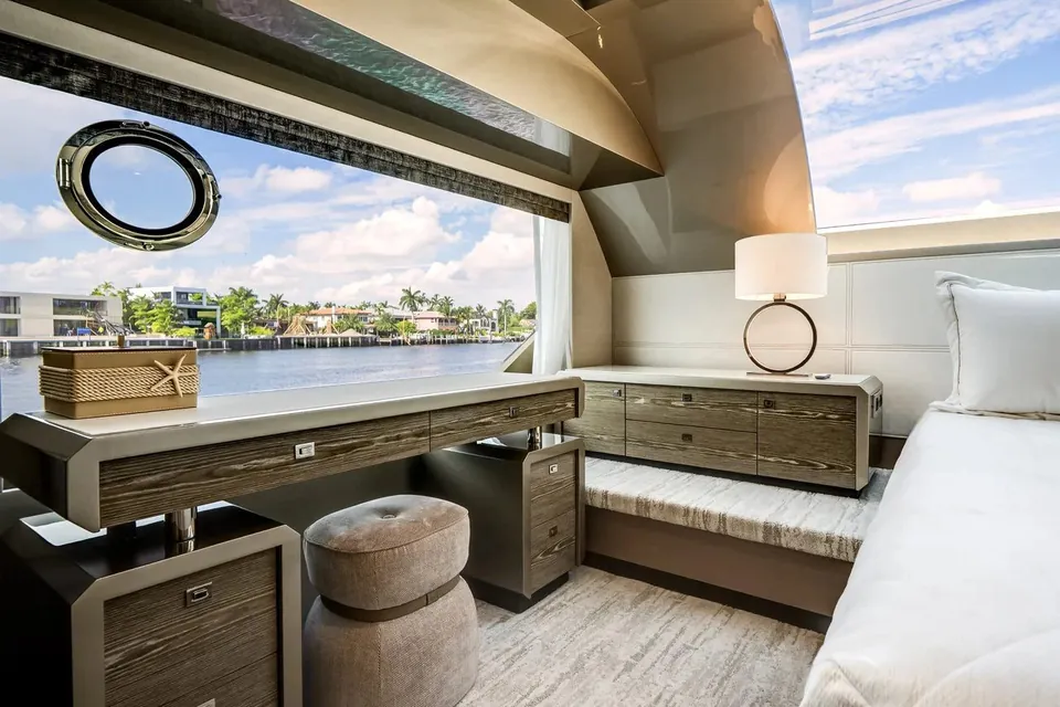 2025 Ocean Alexander 27R, photo 46