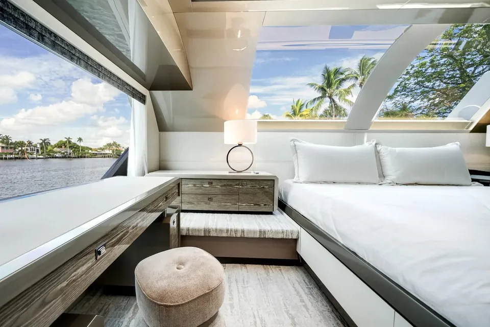 2025 Ocean Alexander 27R, photo 47