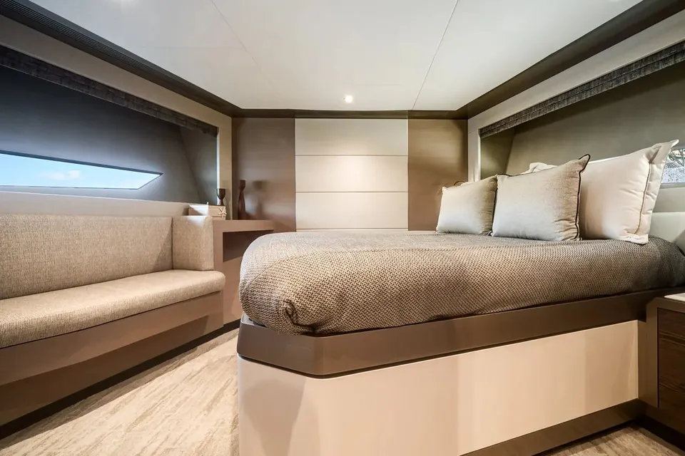 2025 Ocean Alexander 27R, photo 56