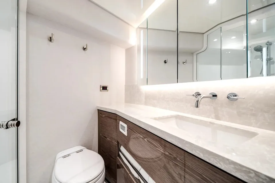 2025 Ocean Alexander 27R, photo 58