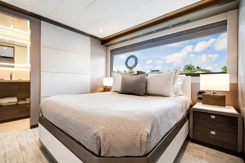 2025 Ocean Alexander 27R, photo 60