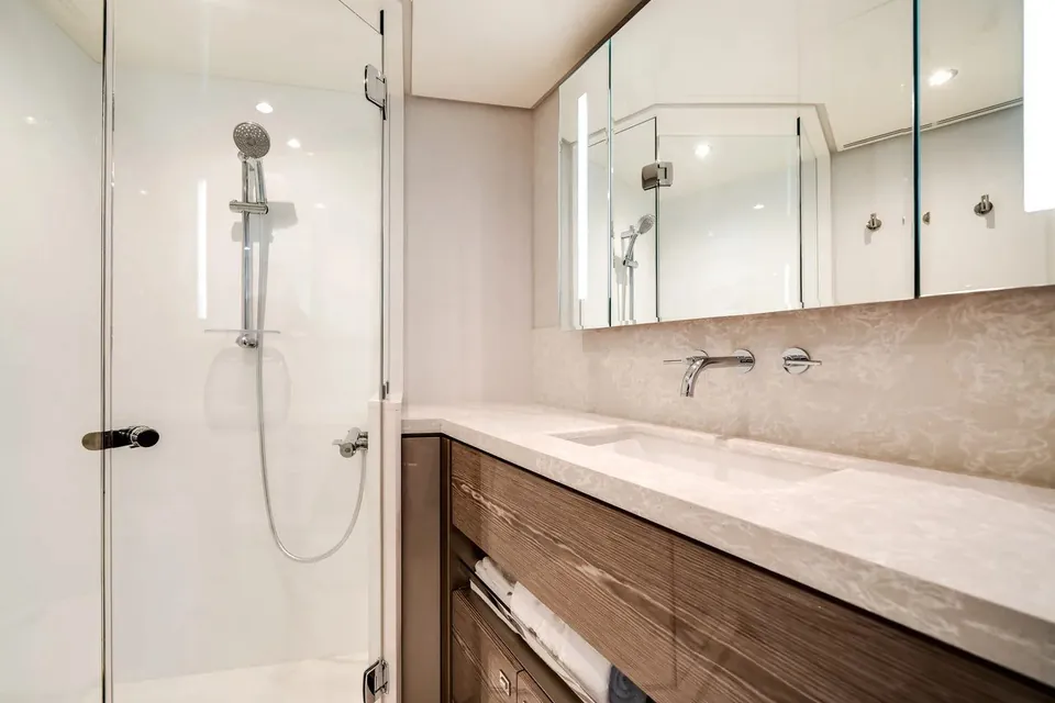 2025 Ocean Alexander 27R, photo 71