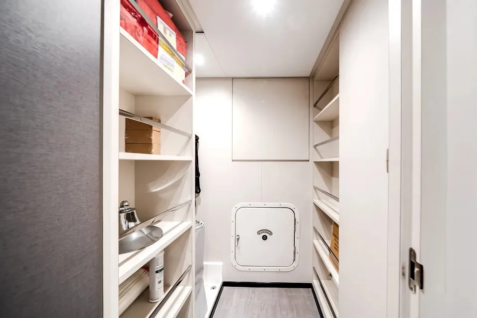 2025 Ocean Alexander 27R, photo 108