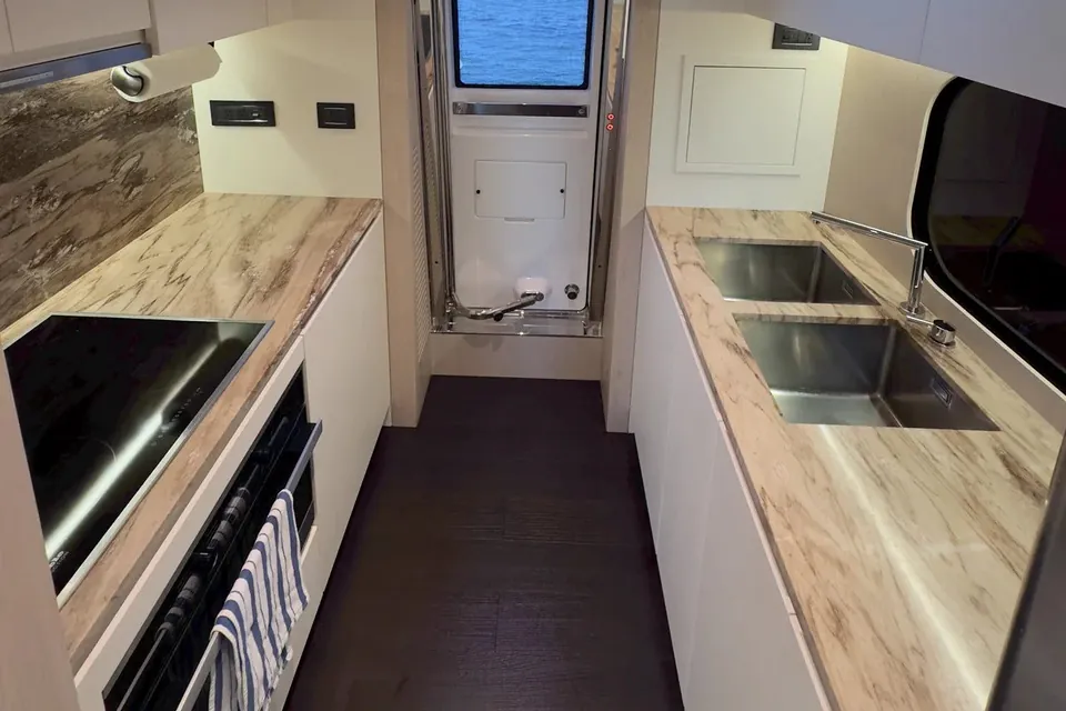 2022 Azimut Grande 25M, photo 17