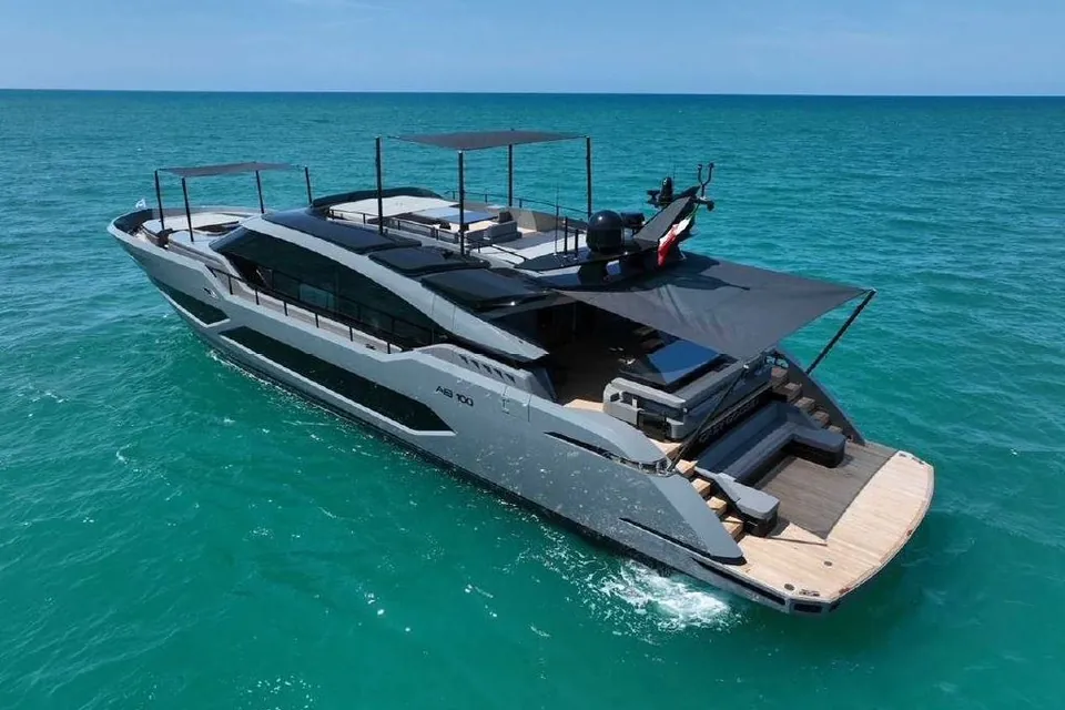 2022 AB Yachts AB 100, photo 32