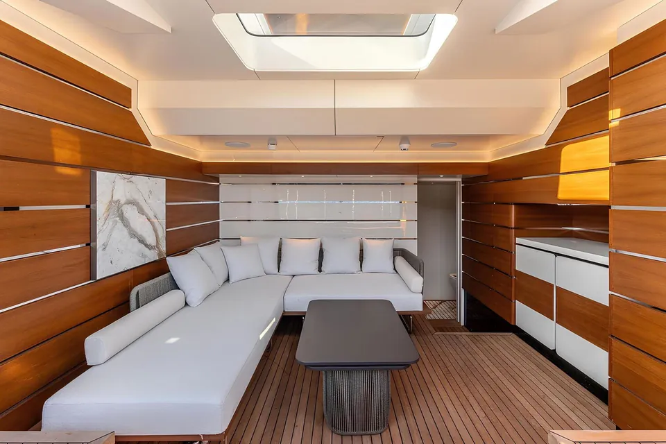 2024 AES Yacht Custom 35M, photo 8