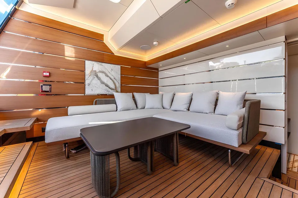 2024 AES Yacht Custom 35M, photo 9
